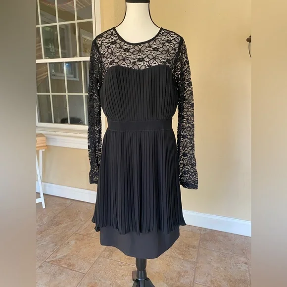 Dresses | Lace Midi Dress Marilyn Monroe Style | Poshmark Dresses | Lace Midi Dress Marilyn Monroe Style | Poshmark